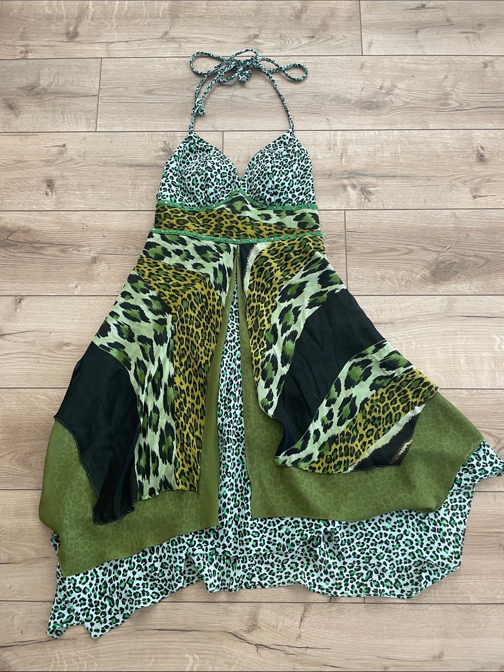 VINTAGE SUE WONG SILK BLEND ARCHIVAL Y2K ANIMAL PRINT DRESS Size 6